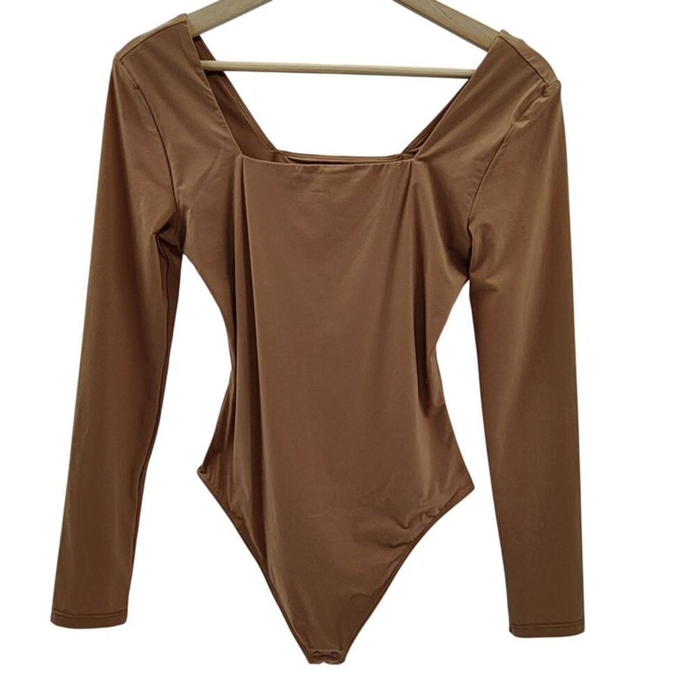 Quince Tan Sleeved Top M